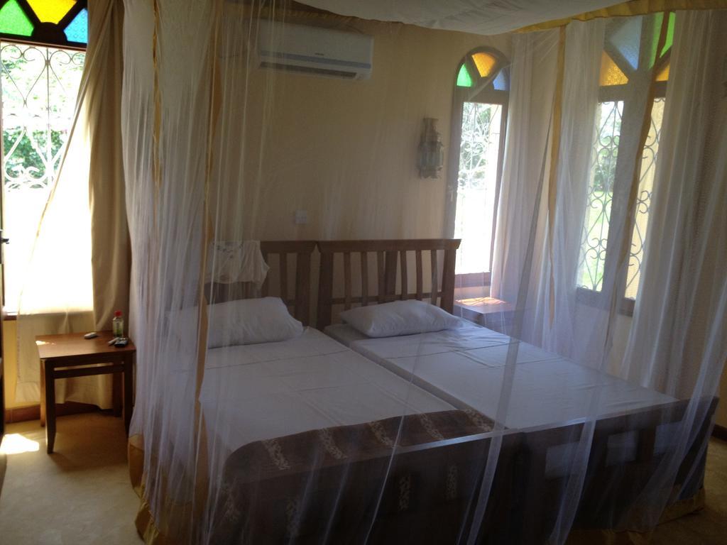 Marula Park Villa Diani Beach Room photo