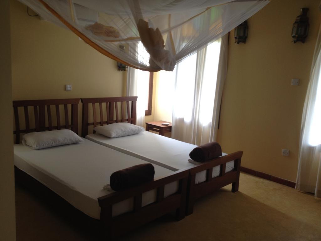 Marula Park Villa Diani Beach Room photo