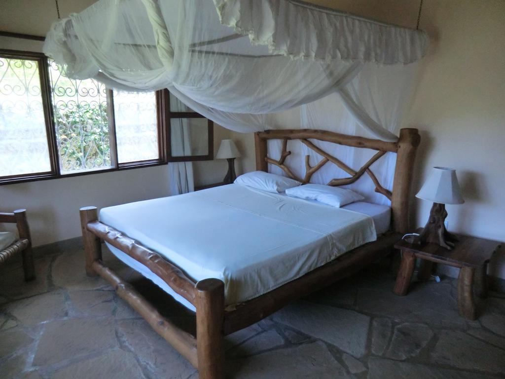 Marula Park Villa Diani Beach Room photo