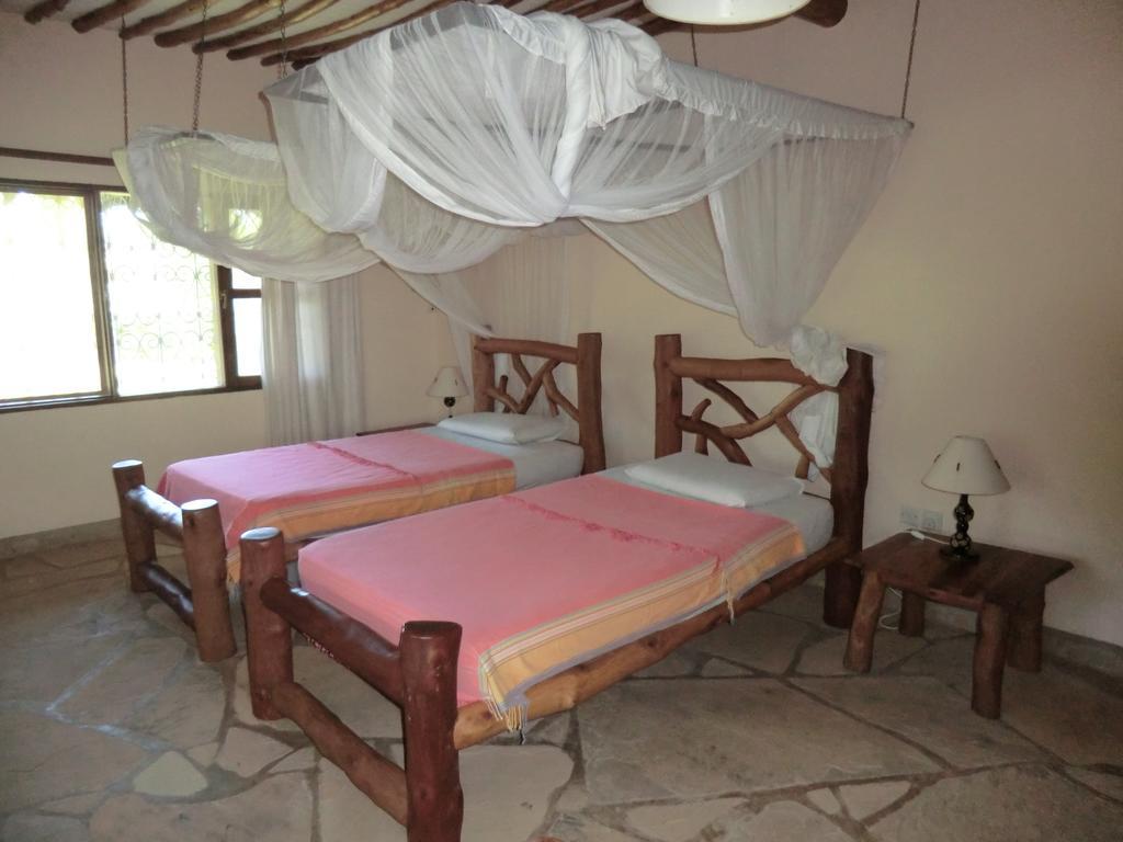 Marula Park Villa Diani Beach Room photo